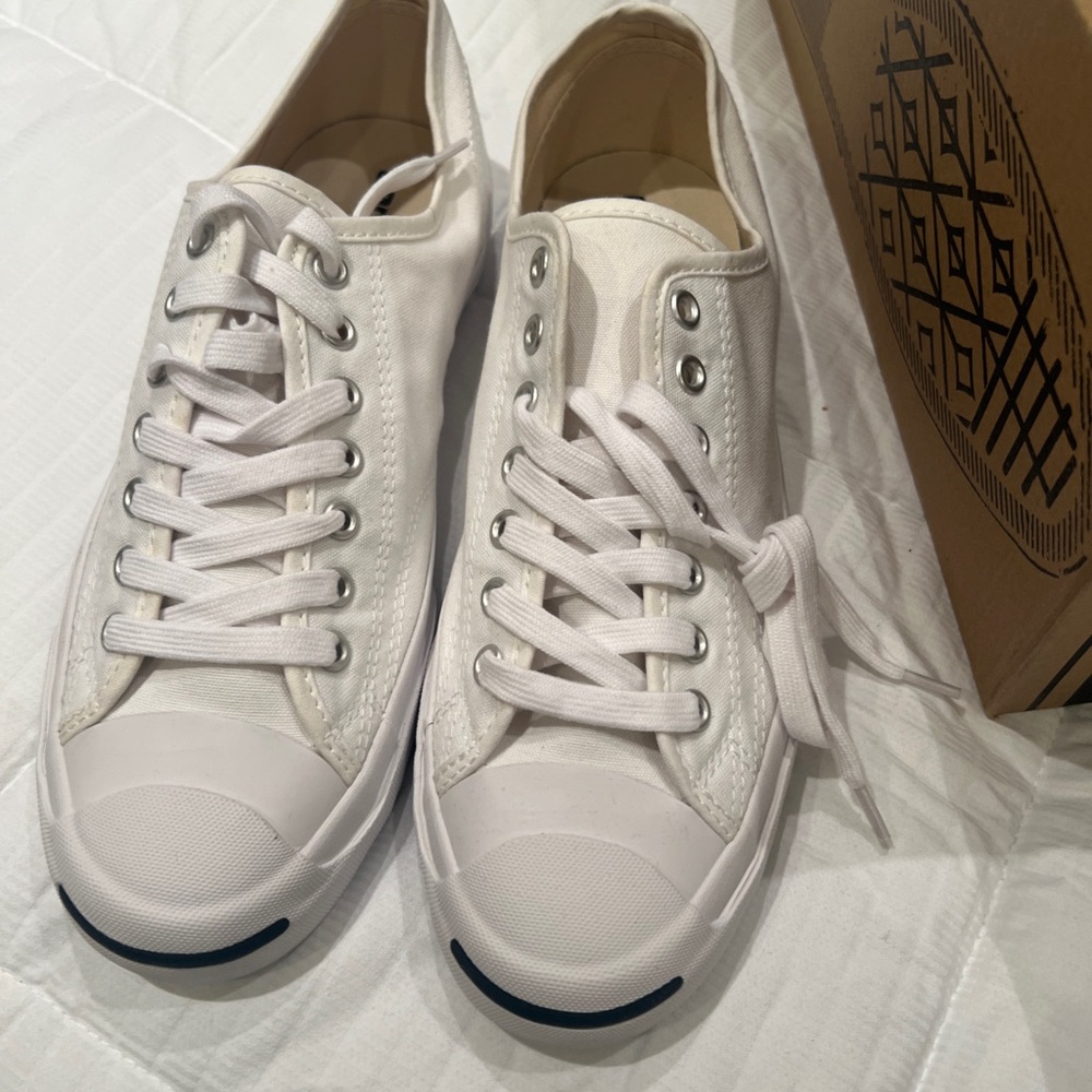 Converse White Sneaker Shoe  
Jack Purcell
New Oxford size 9 Men’s
NEW NEW NEW